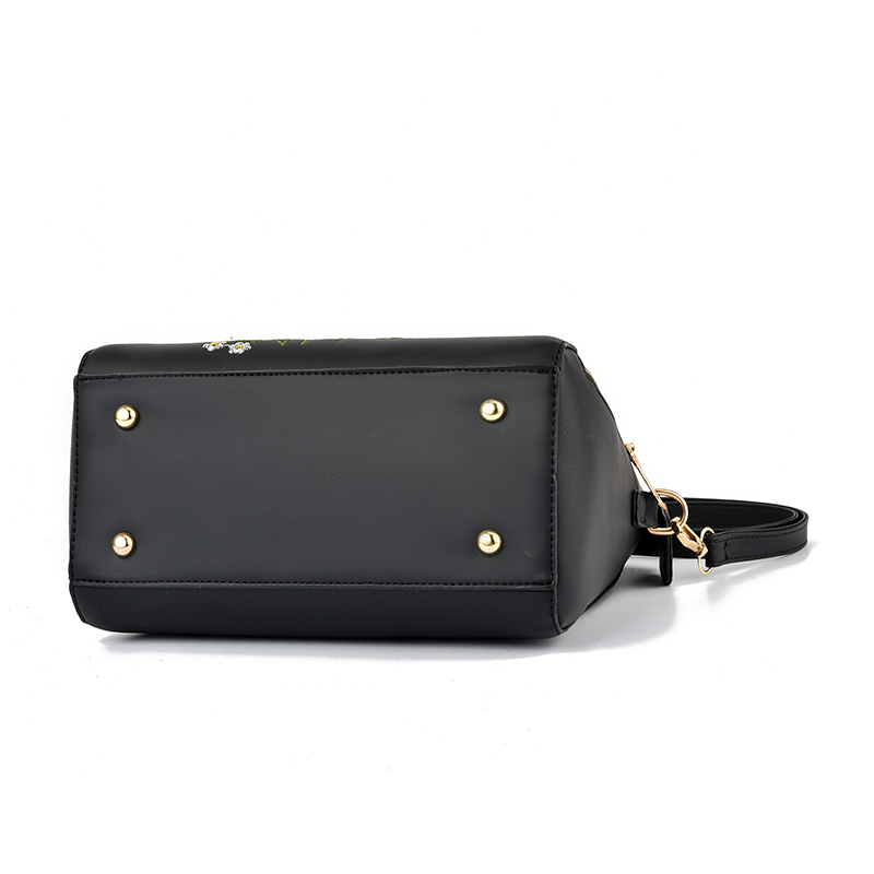 Tas bahu Detail bunga, tas tan - Women Bags Collection ulasan dan harga