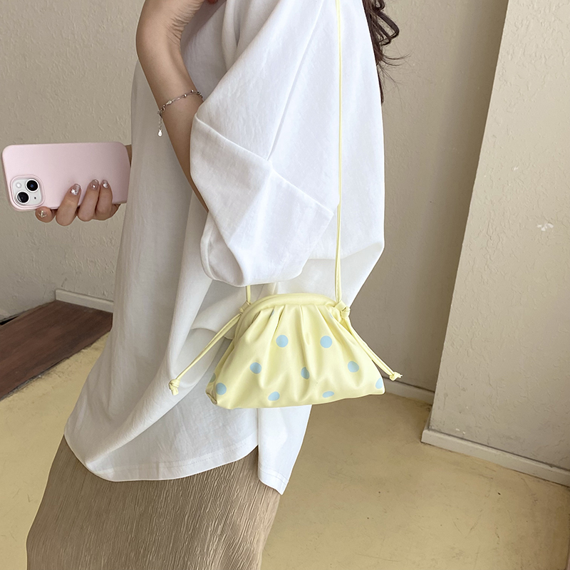 MOODS Tas Tangan & Dompet Desa - Women Bags Dkny ulasan dan harga